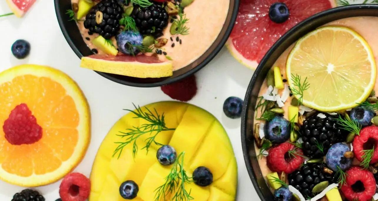Read more about the article 🍎 فوائد الفواكه اليومية لصحة الجسم والعقل