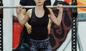 Read more about the article 💪 دليلك المتكامل لرفع مستوى لياقتك البدنية وتعزيز قوتك اليومية