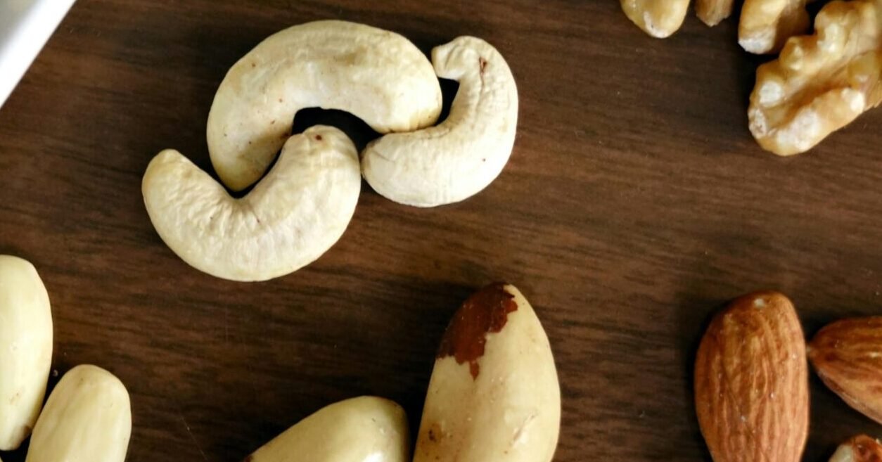 Read more about the article أفضل الأطعمة لتقوية الذاكرة والتركيز طبيعيًا