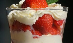 Read more about the article 🍎 قوة الفواكه الطبيعية أسرار الوقاية والطاقة والحيوية اليومية